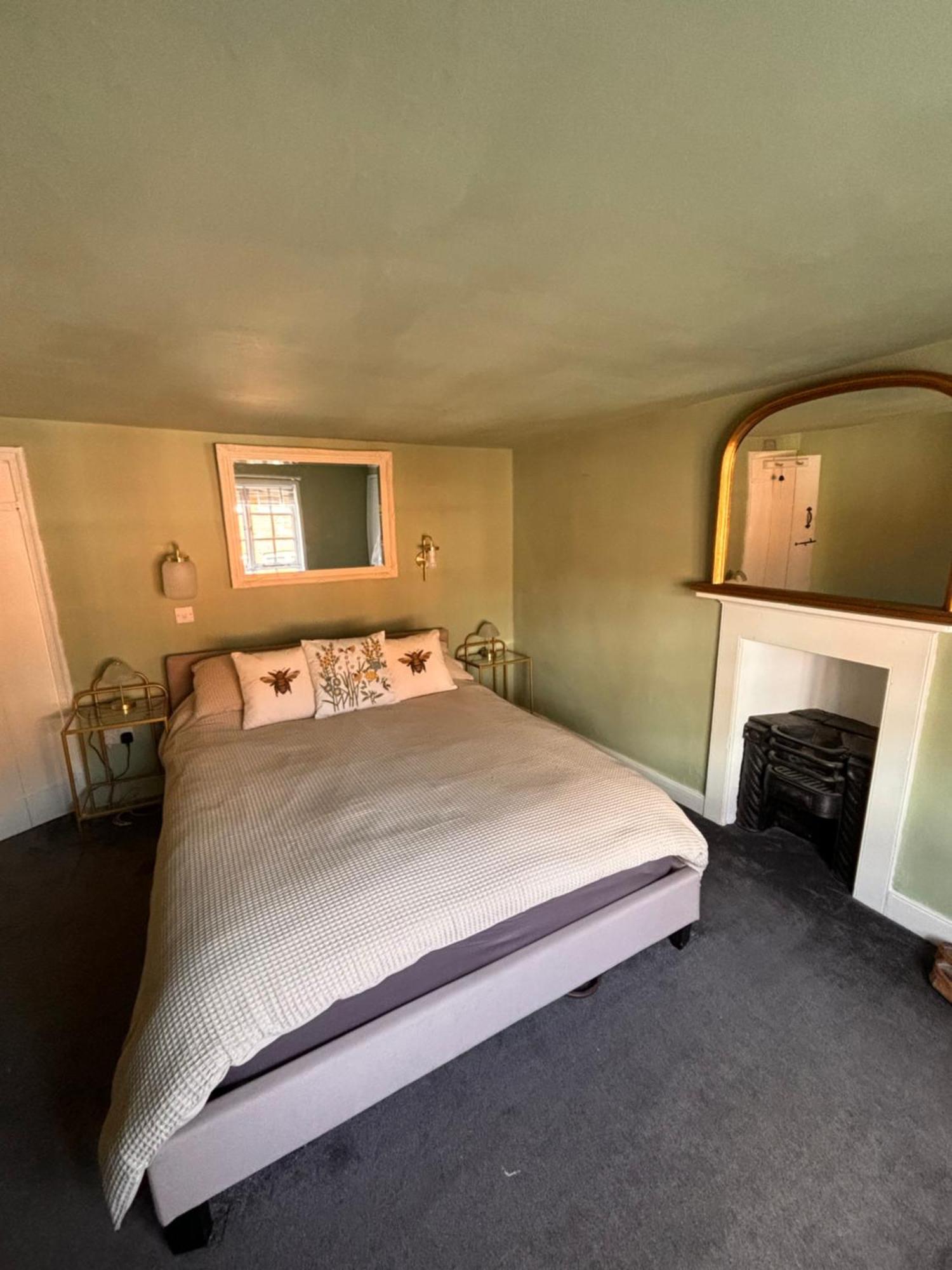 Sweet & Cosy 10 Bridewell Cottage With Parking Available Upon Request Bury St. Edmunds 외부 사진