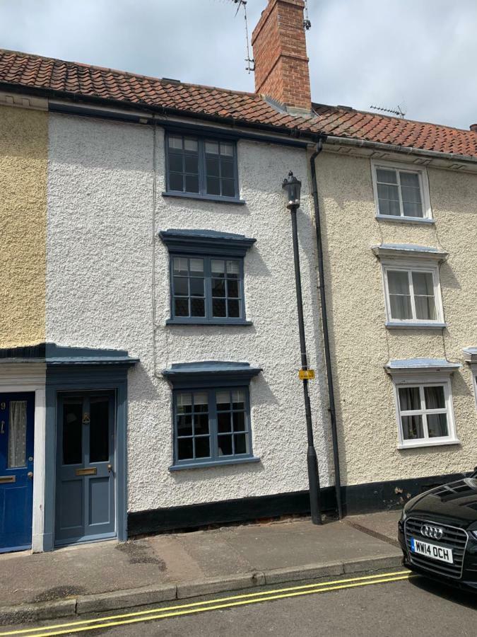 Sweet & Cosy 10 Bridewell Cottage With Parking Available Upon Request Bury St. Edmunds 외부 사진