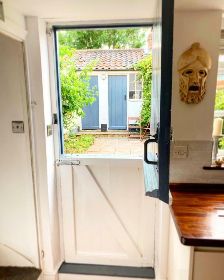 Sweet & Cosy 10 Bridewell Cottage With Parking Available Upon Request Bury St. Edmunds 외부 사진